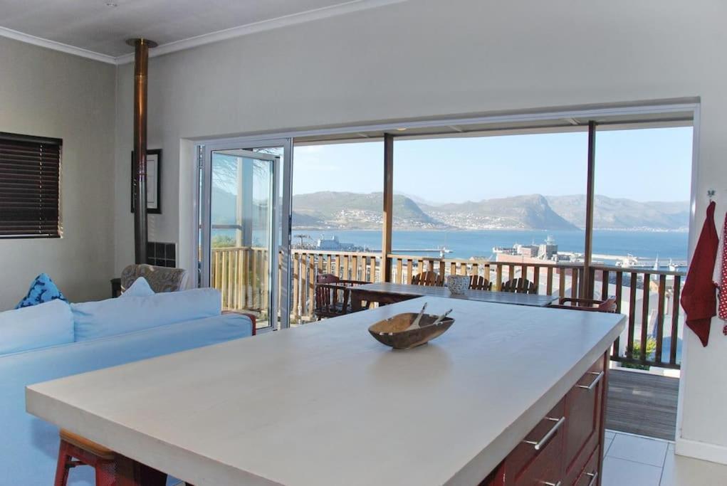 The Grosvenor Guest House & Self Catering Simonʼs Town Extérieur photo